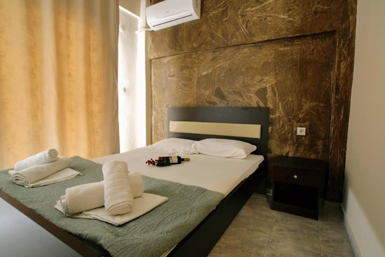 Ldg Rooms Olympiaki Akti Exterior photo