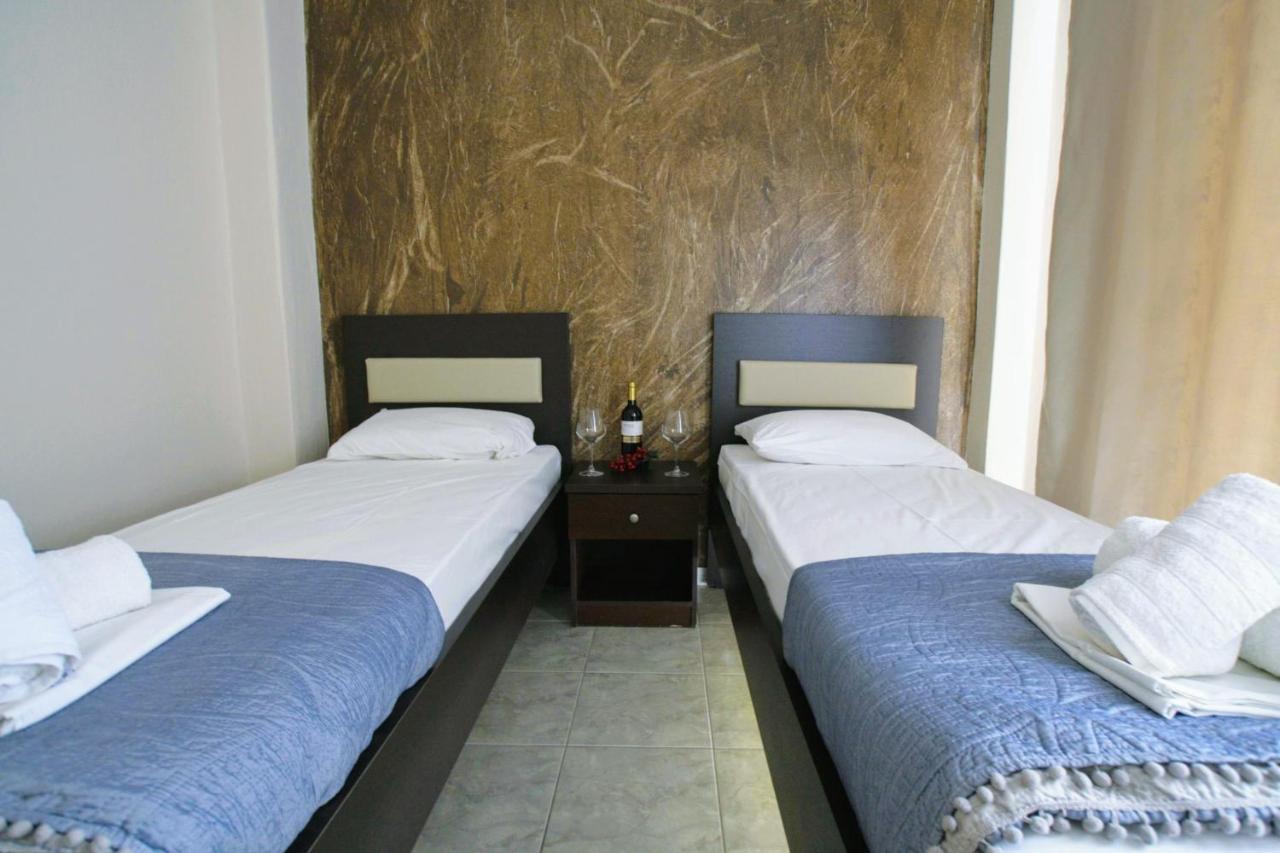 Ldg Rooms Olympiaki Akti Exterior photo