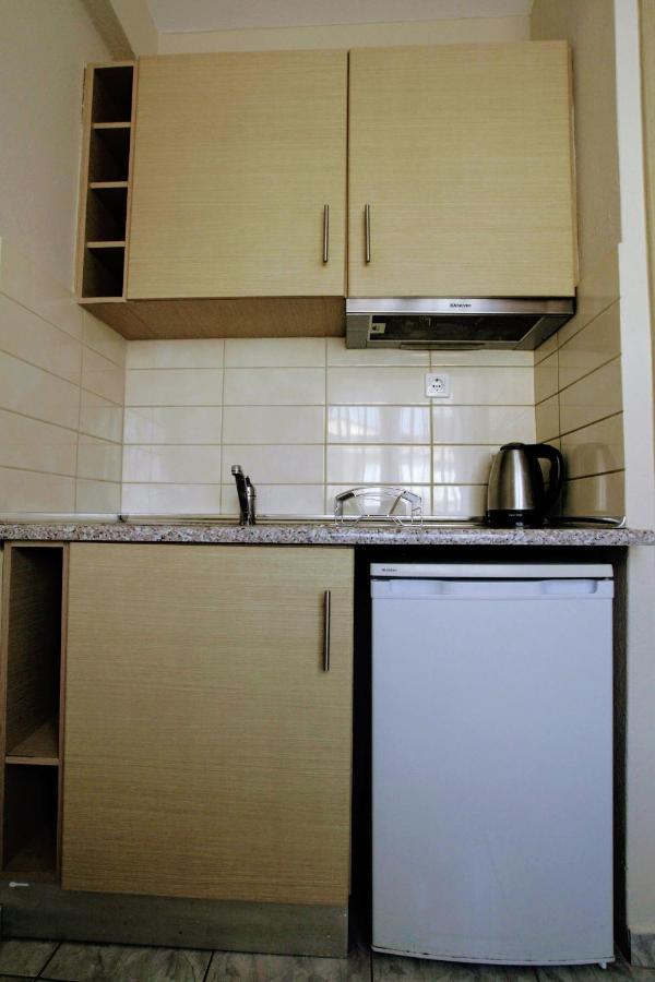 Ldg Rooms Olympiaki Akti Exterior photo